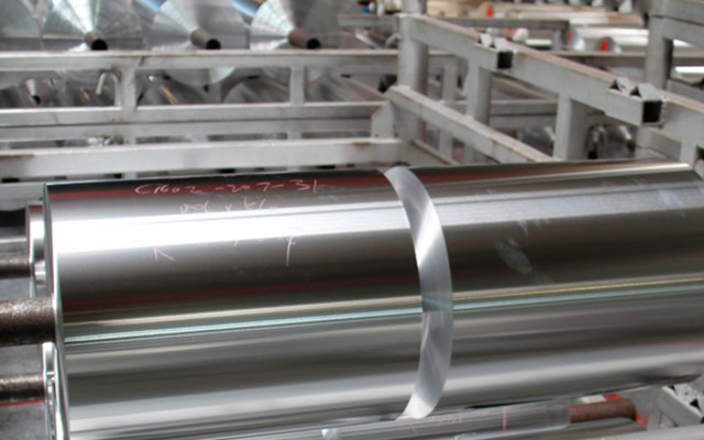 明泰铝业食品级铝箔真正实力派，让铝箔餐盒用的更放心