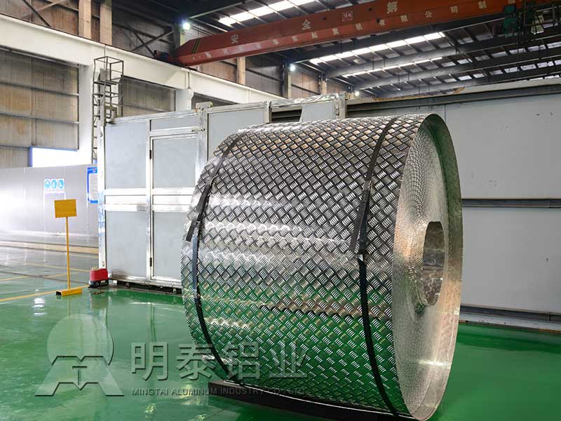 5052花纹铝板厂家-五条筋防滑花纹铝板价格多少 5052花纹铝板厂家-五条筋防滑花纹铝板价格多少